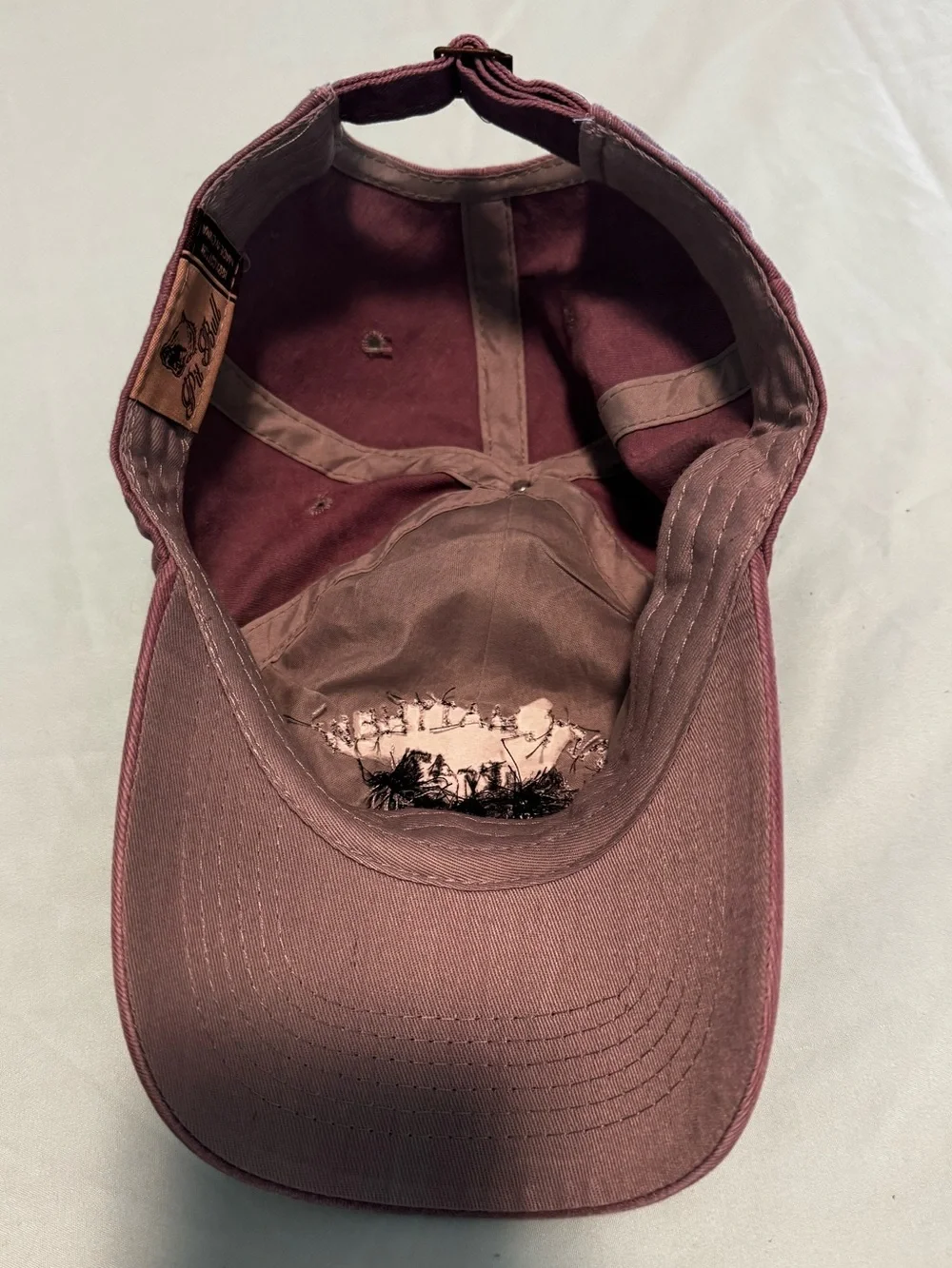 NWT Capt Matthew Embroidered Cap
